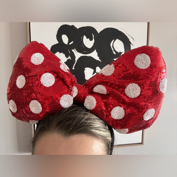 Minnie Mouse Adult Sequin Bow Headband - Picture 3 of 3